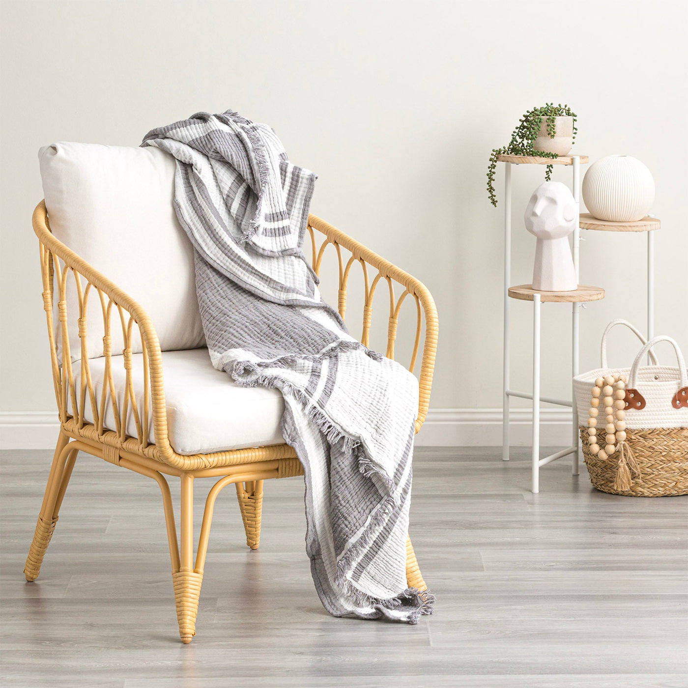 Throw Vinatge washed Textured Cotton Ray Striped Nude