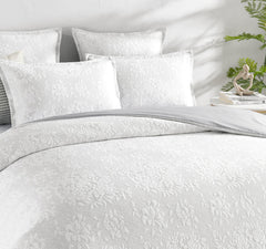 Chloe Jersey Jacquard Quil cover set Ivory