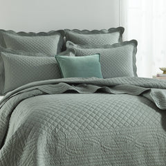 Scallop Jacquard Coverlet Set Juniper