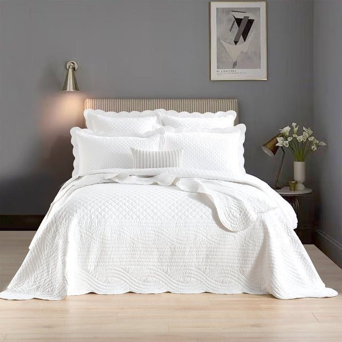 Scallop Jacquard Coverlet Set Pearl