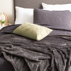 Plush Velvet Blanket Graphite