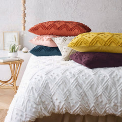 Medallion Vintage Tufted Quilt Cover White